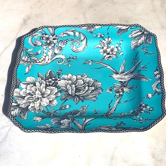 222 FIFTH ADELAIDE TURQUOISE SQUARE LUNCH PLATE 8 1/2 INCH NEW BIRD - Picture 2 of 6